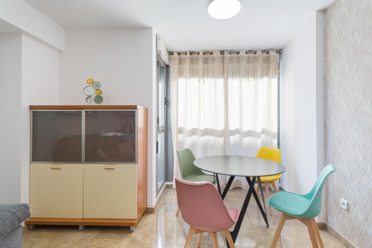 Piso Familiar Cerca Del Centro, Ac Y Wifi Gratis Apartman Valencia Kültér fotó
