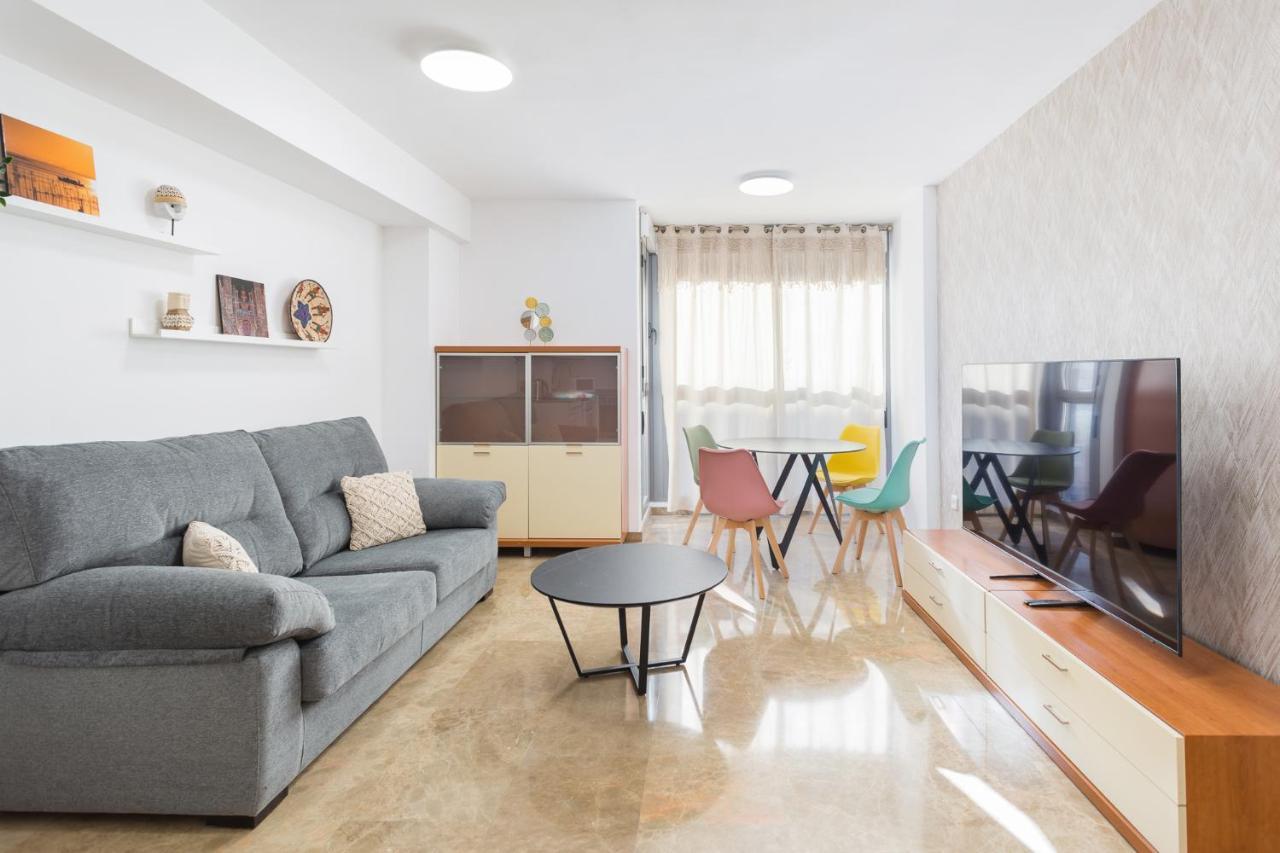 Piso Familiar Cerca Del Centro, Ac Y Wifi Gratis Apartman Valencia Kültér fotó