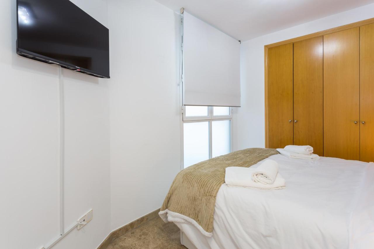 Piso Familiar Cerca Del Centro, Ac Y Wifi Gratis Apartman Valencia Kültér fotó