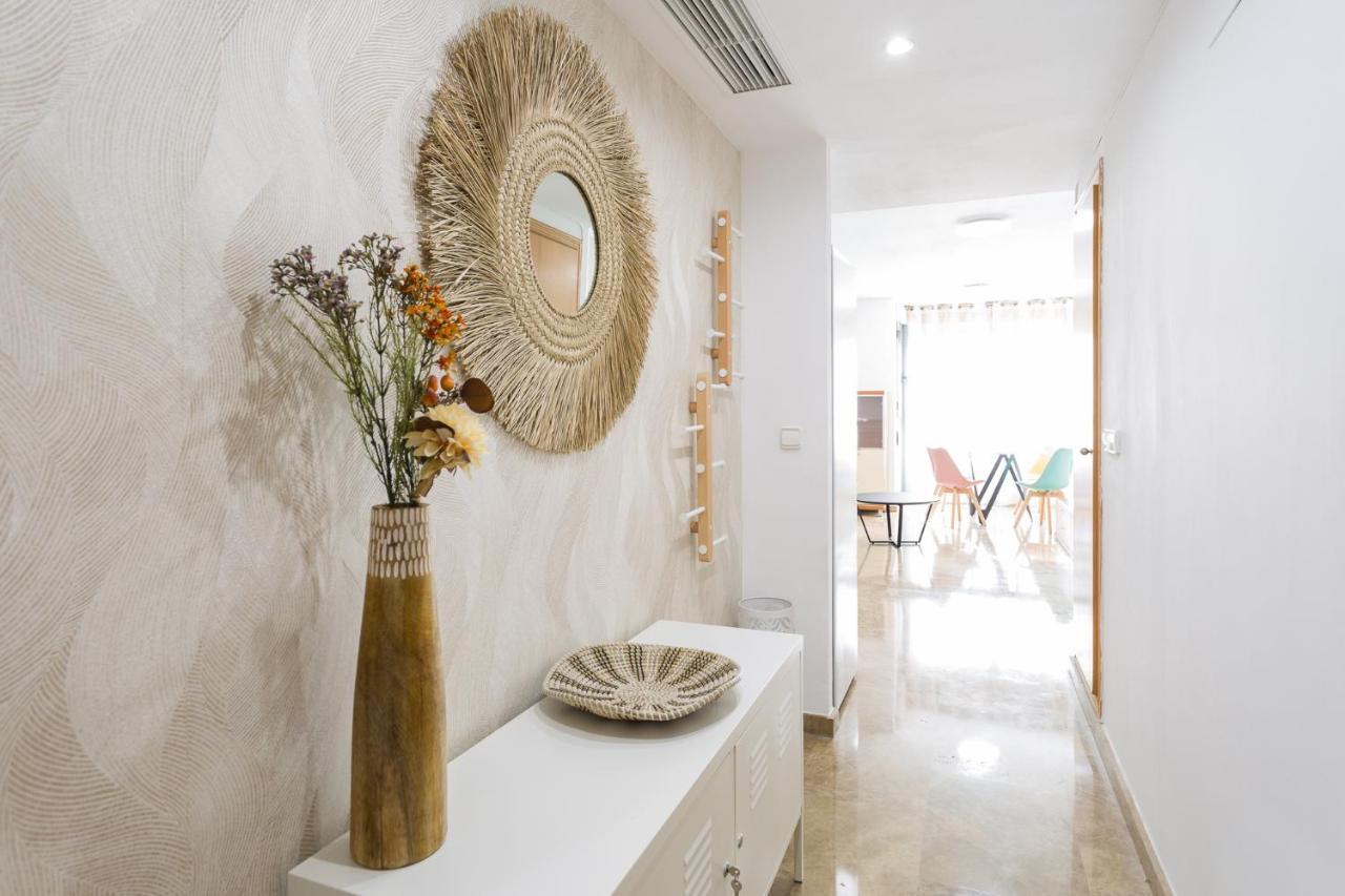 Piso Familiar Cerca Del Centro, Ac Y Wifi Gratis Apartman Valencia Kültér fotó
