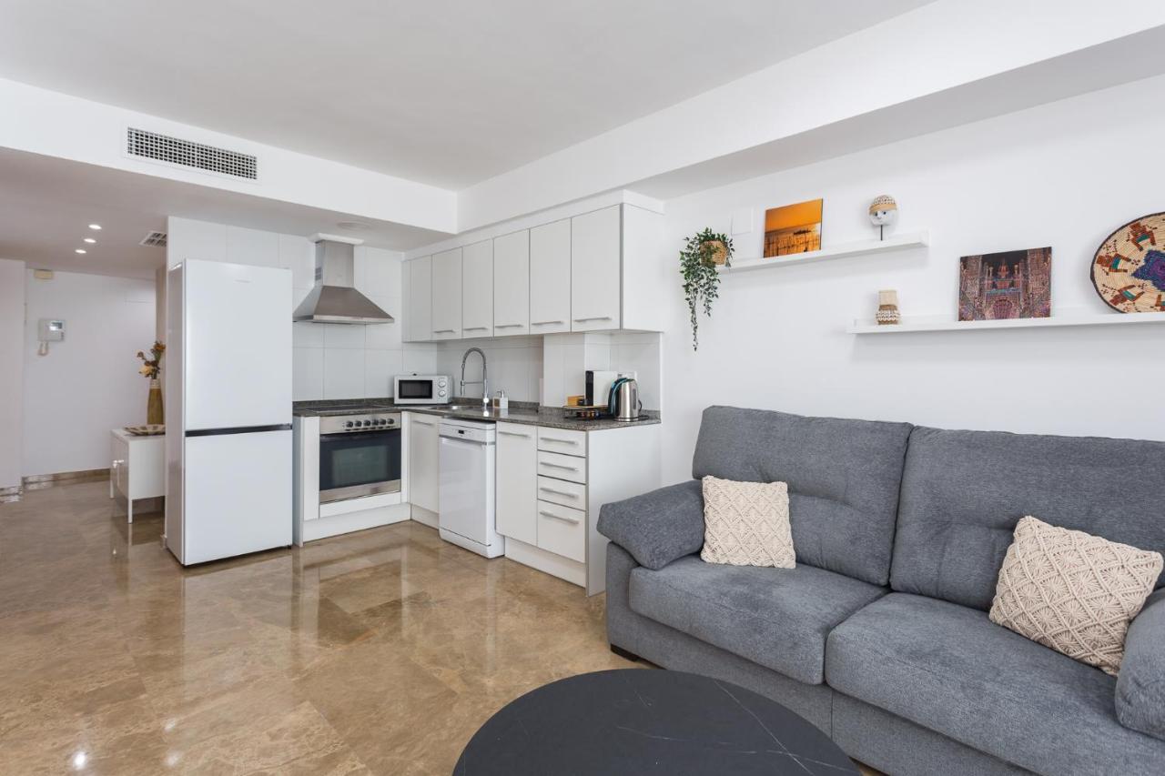 Piso Familiar Cerca Del Centro, Ac Y Wifi Gratis Apartman Valencia Kültér fotó