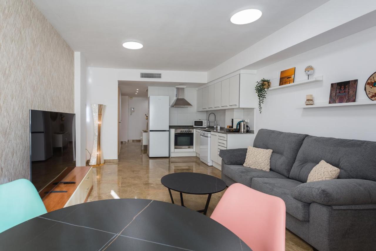 Piso Familiar Cerca Del Centro, Ac Y Wifi Gratis Apartman Valencia Kültér fotó