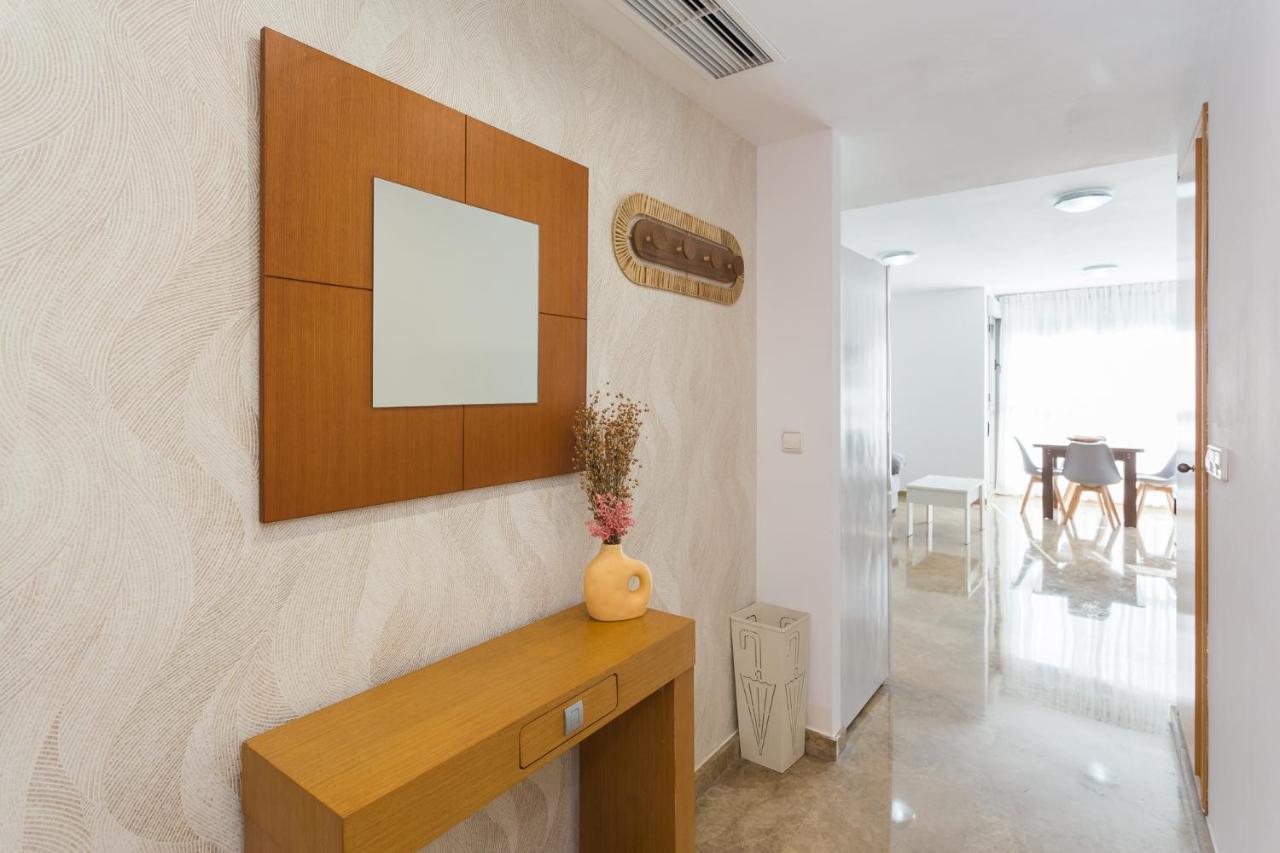 Piso Familiar Cerca Del Centro, Ac Y Wifi Gratis Apartman Valencia Kültér fotó