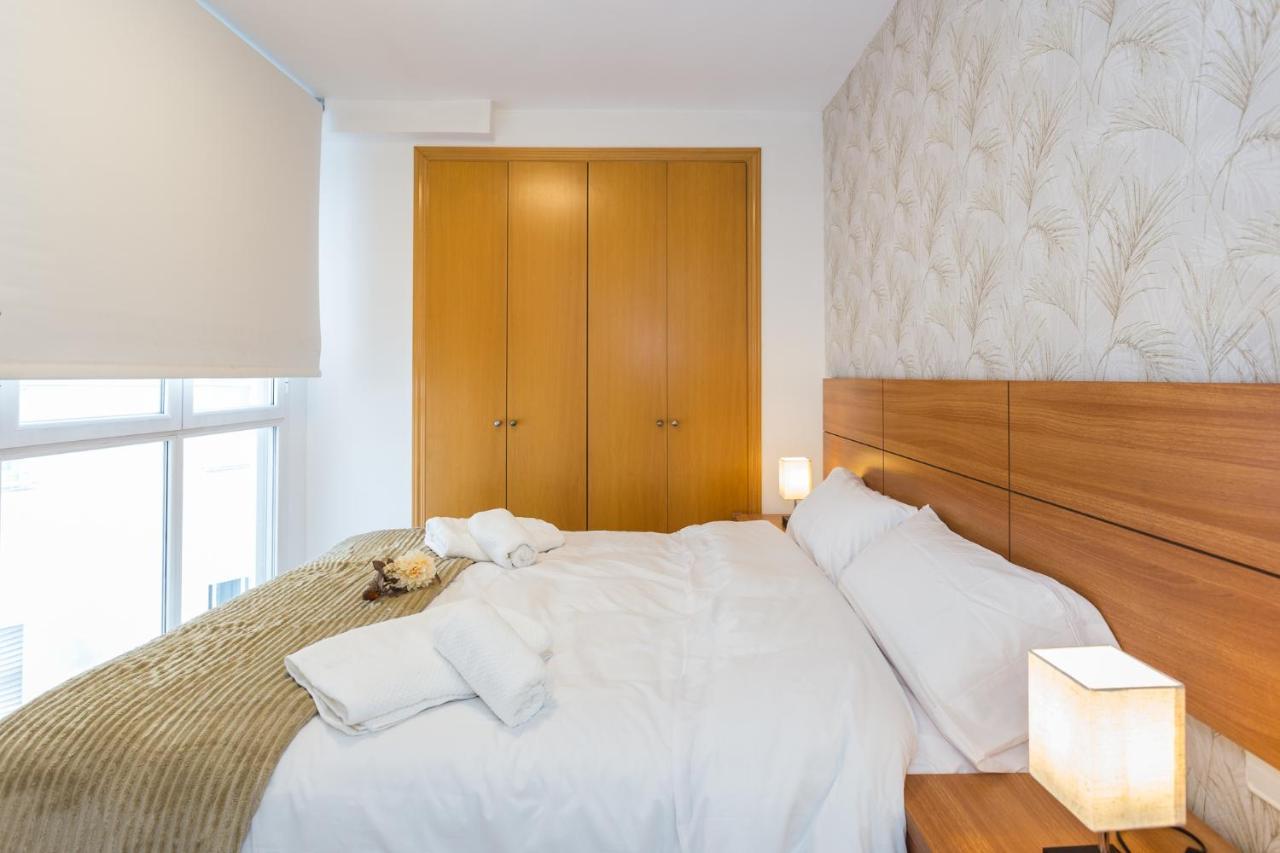 Piso Familiar Cerca Del Centro, Ac Y Wifi Gratis Apartman Valencia Kültér fotó