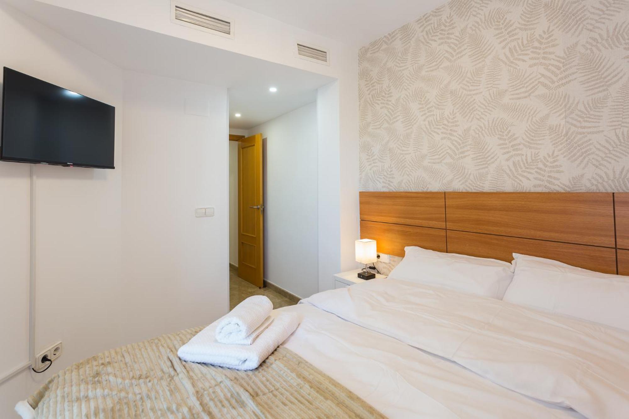 Piso Familiar Cerca Del Centro, Ac Y Wifi Gratis Apartman Valencia Kültér fotó
