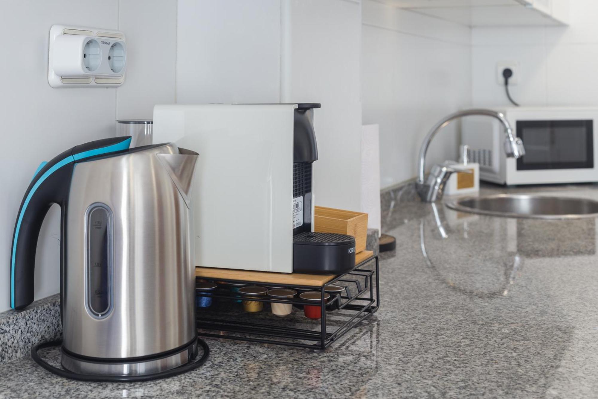 Piso Familiar Cerca Del Centro, Ac Y Wifi Gratis Apartman Valencia Kültér fotó